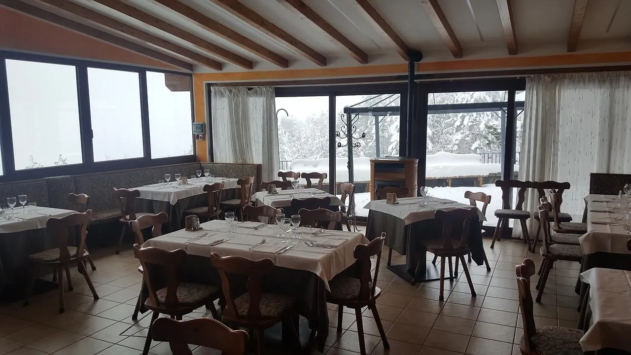 Aparthotel La Baita D'Oro Ristorante Residence Monteduro