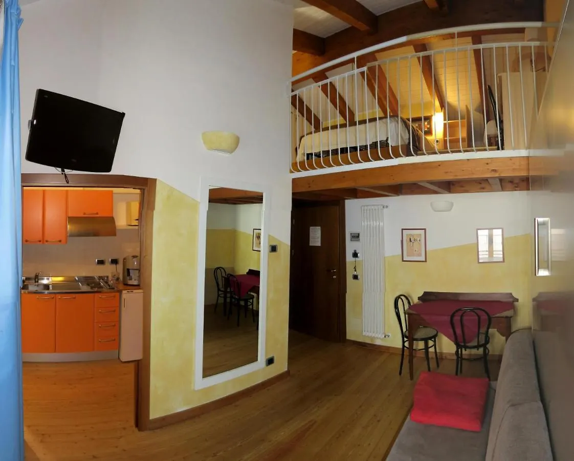 La Baita D'Oro Ristorante Residence Monteduro 0*,  Italia